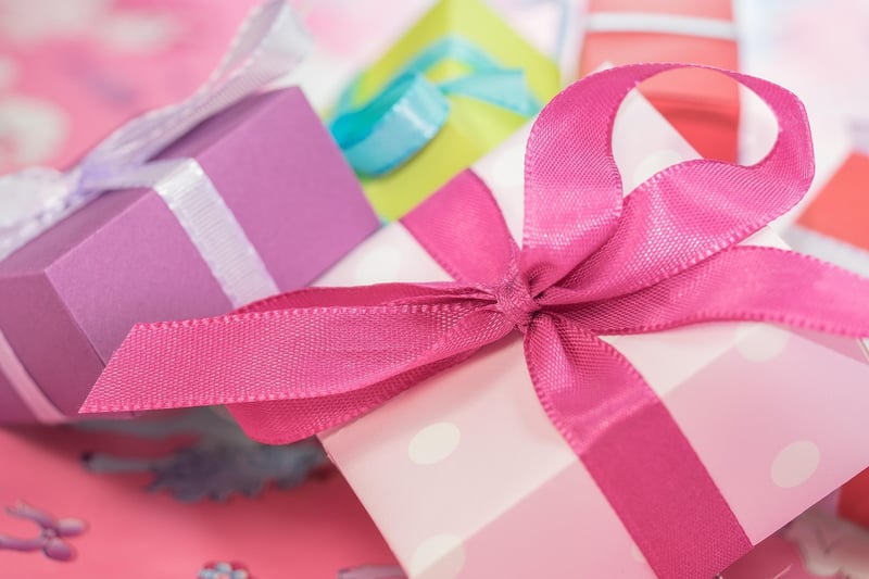 Sustainable Gift Wrapping